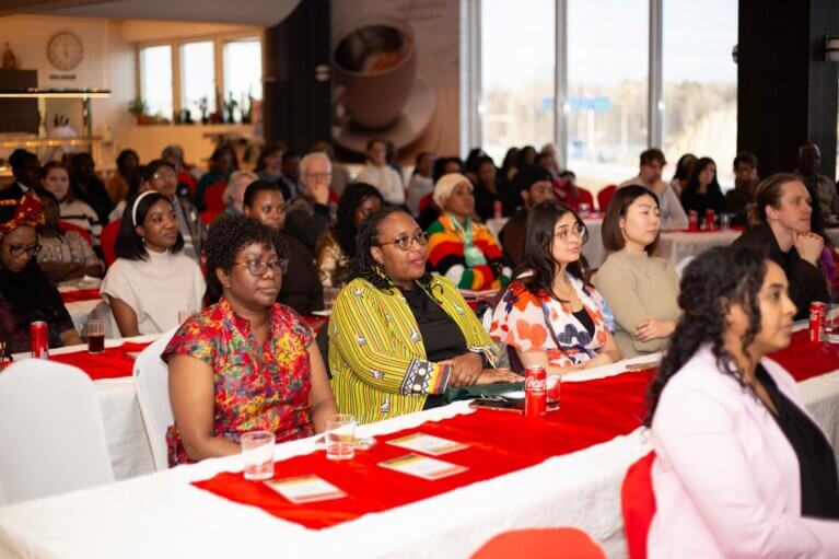 Deltagare på kvinnodagseventet.